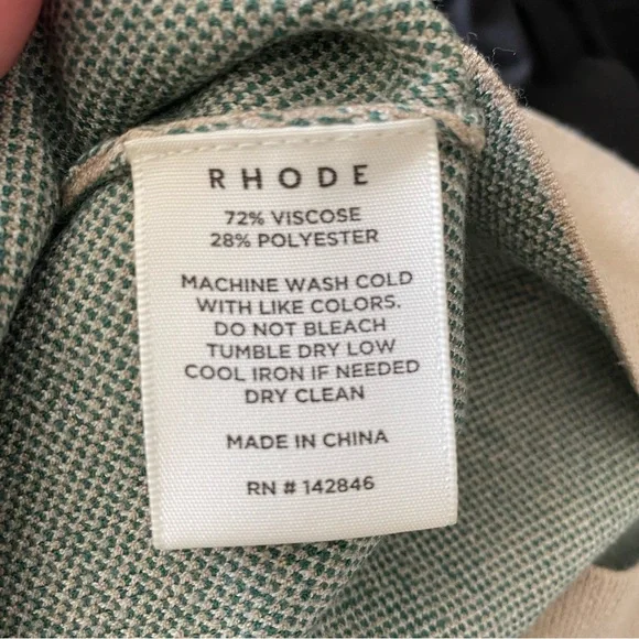 $155 NWT Rhode Jude Knit Top in Neutral Booti Sz Large - Picture 12 of 14